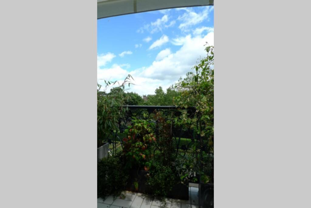 Nid Douillet A Bagatelle Apartment Deauville Exterior foto