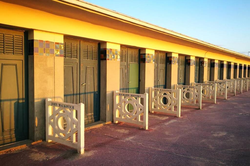 Nid Douillet A Bagatelle Apartment Deauville Exterior foto